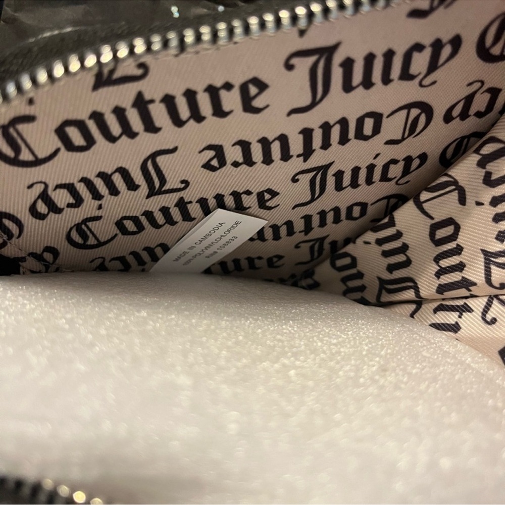 Juicy Couture Black Heart Wristlet with Rhinestone Logo - Picture 3 of 5